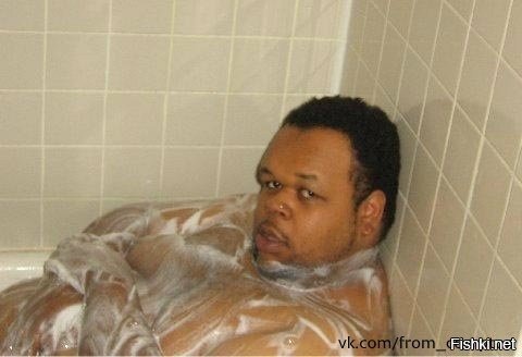 Негрик в пенке