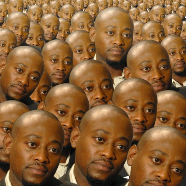 Много негров