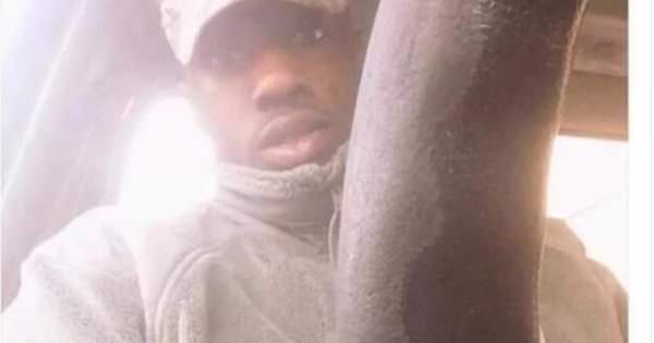 Негр с рулем Мем