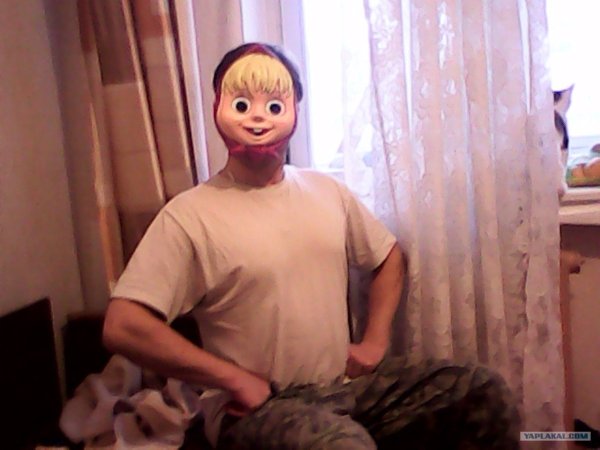 Маша с лицом негра