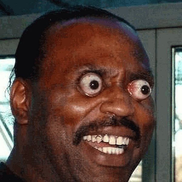 Довольный негр