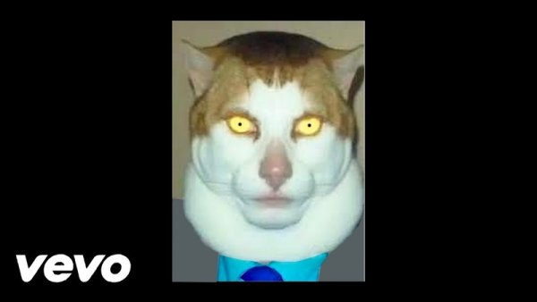 Мем Monday left me broken