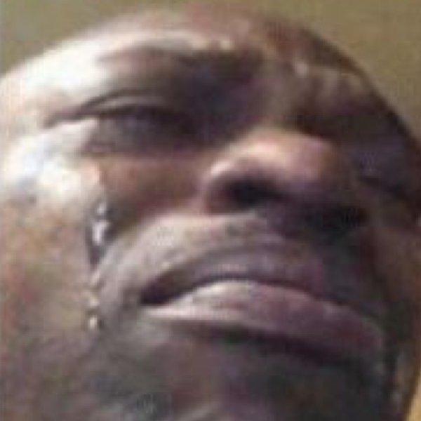 Плачущий афроамериканец