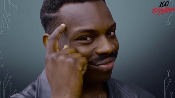 Негр палец возле Виска