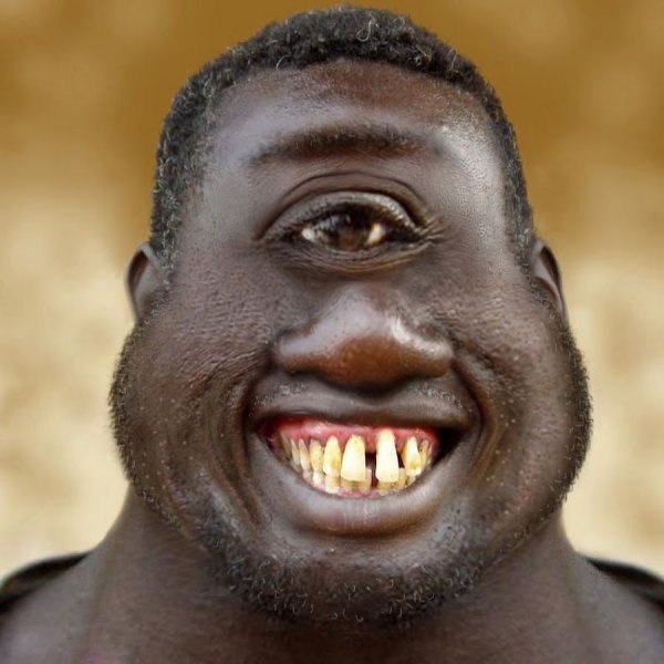 Негр с улыбкой