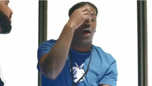 Негр объясняет