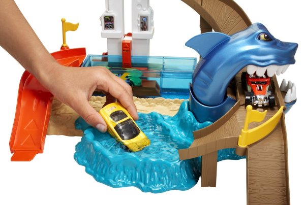Игровой набор hot Wheels bgk04 атака акулы