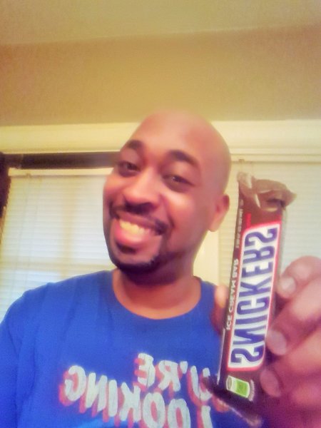 Сникерс негр