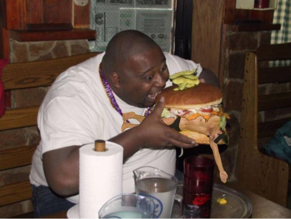 Негр жрет бургер