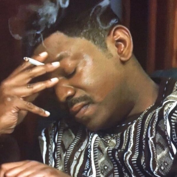 Плачущий афроамериканец