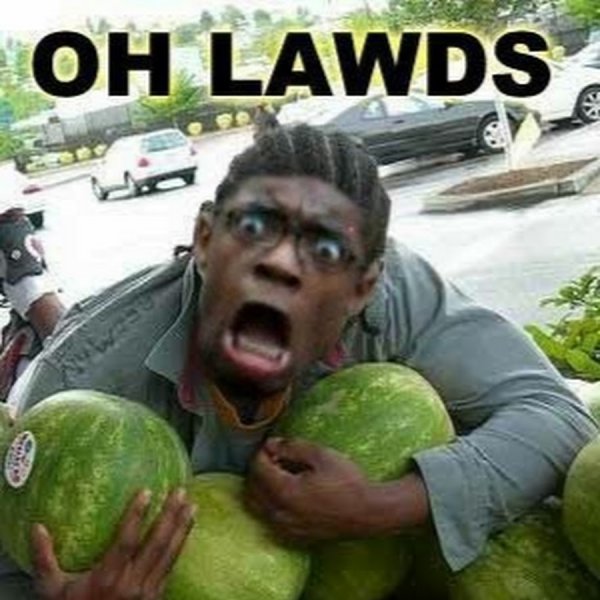 Нигер с арбузом на голове