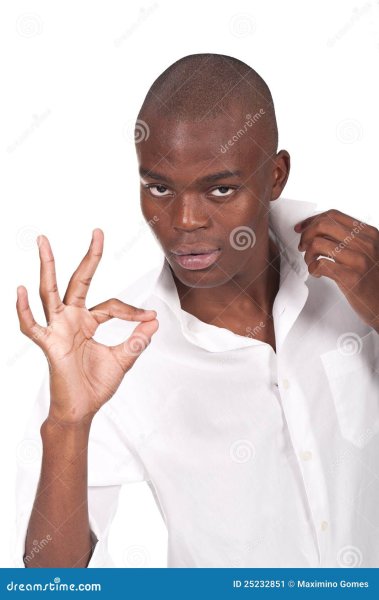 Негр палец вверх