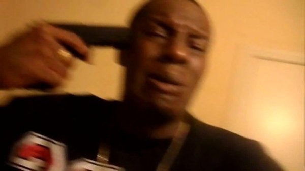 С плачущим негром