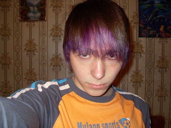 Кращшенная челка у парней