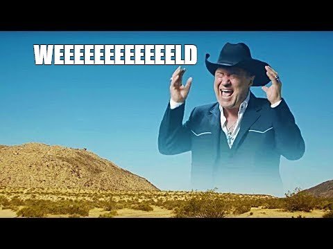 Мужик орет в горах