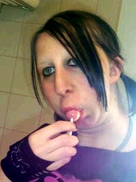 Эмо не красивые девушки