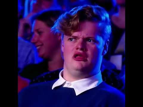 Удивленный мужчина