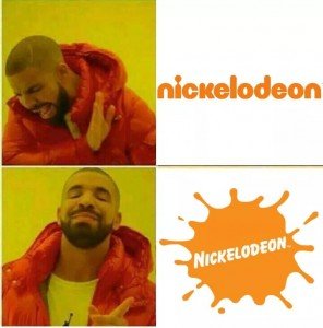 С чернокожим парнем в оранжевой куртке