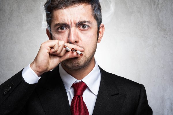 Мужчина волнуется