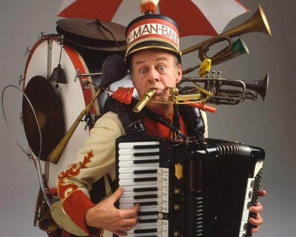 Человек оркестр арт