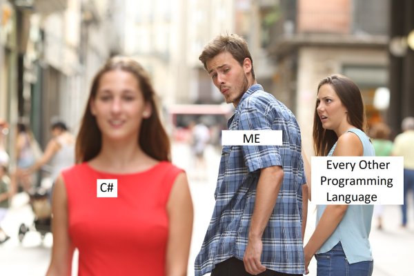 Парень оборачивается