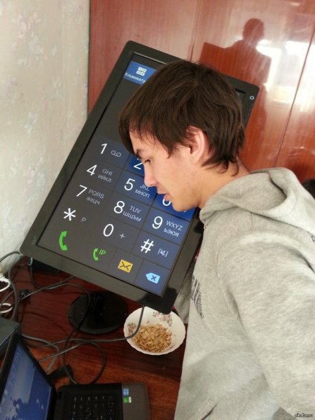 Мемы про смартфоны