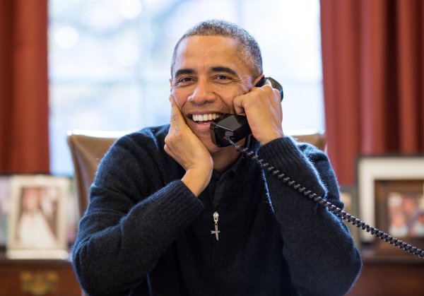 Человек с телефонной трубкой