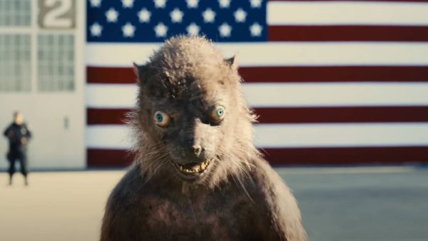 Отряд самоубийц миссия навылет собака