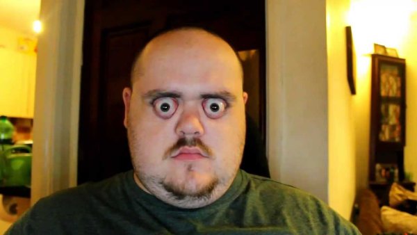 Счелочек с выпуклыми глазами