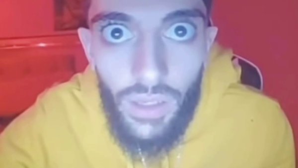 Бородатый с выпученными глазами