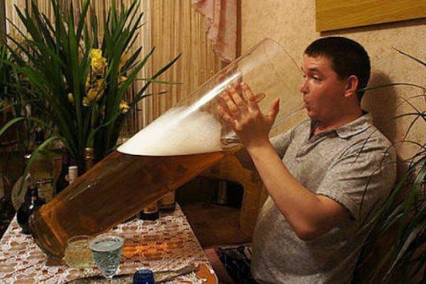 Жена разрешила один бокал пива