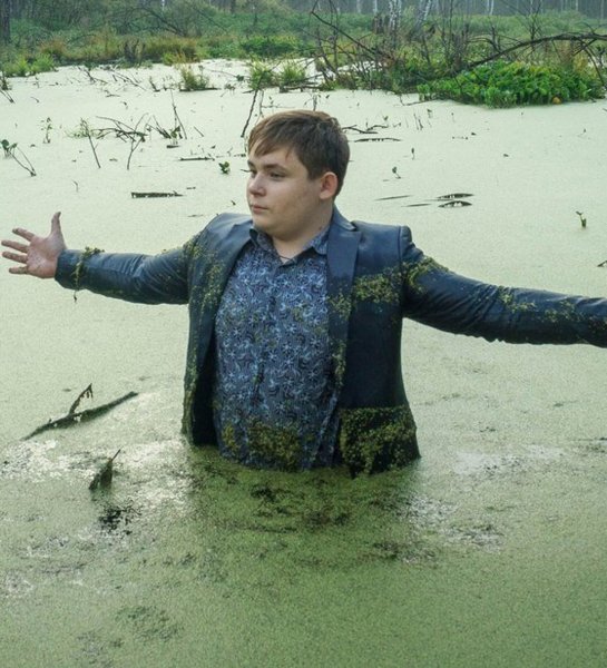 Игорь Назаров фотосессия в болоте