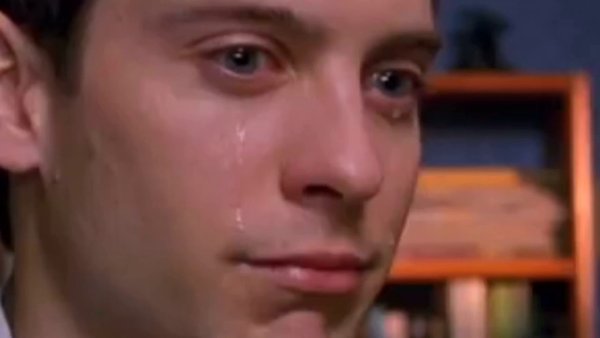 Тоби Магуайр ну заплачь