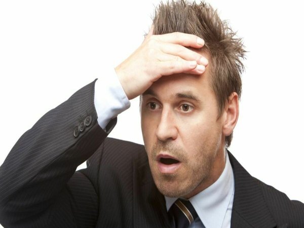 Мужчина в шоке