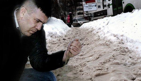 Снежные завалы на дорогах