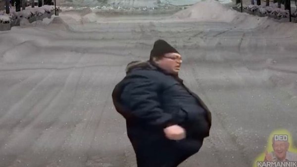 Мужик из мема бургер Кинг говно