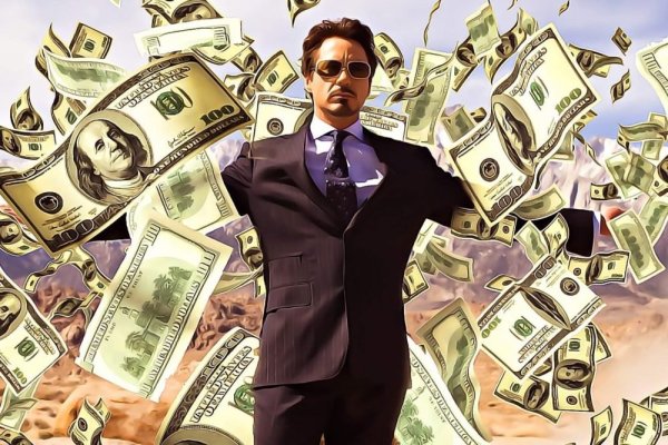 Мужчина с деньгами