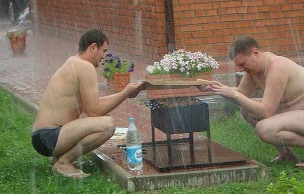 Шашлык в дождь