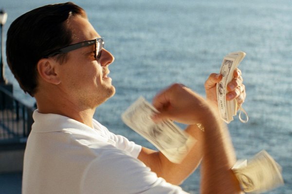 Леонардо ликаррио деньги