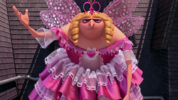 Мужик в костюме феи