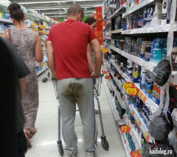 Про серые штаны у парней