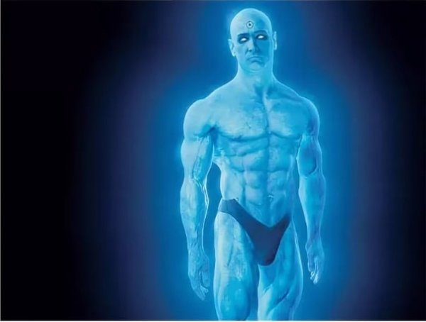 Доктор Манхэттен в полный рост