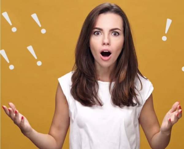 Девушка удивляется