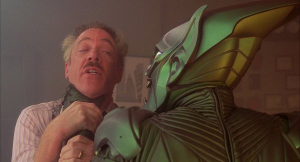 Зелёный Гоблин из человека паука 2002