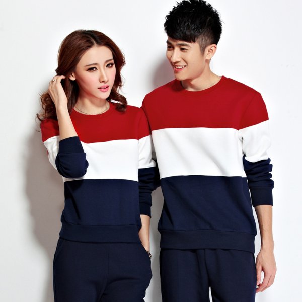 Спортивную одежду для парочки