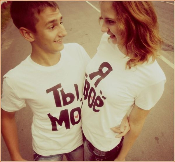 Парные футболки для парня и девушки