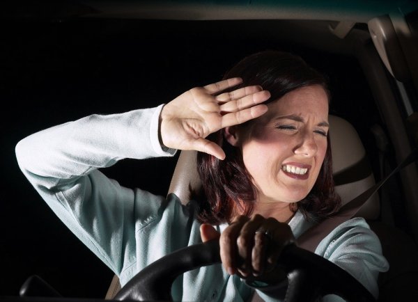 Ослепление светом фар