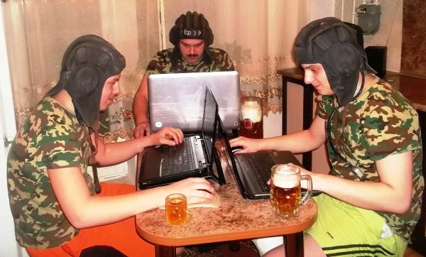 Танкисты бухают