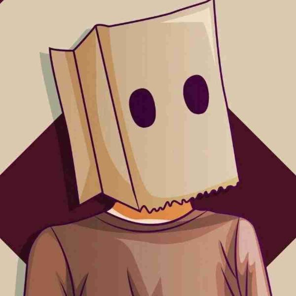 Бумажный пакет на голове