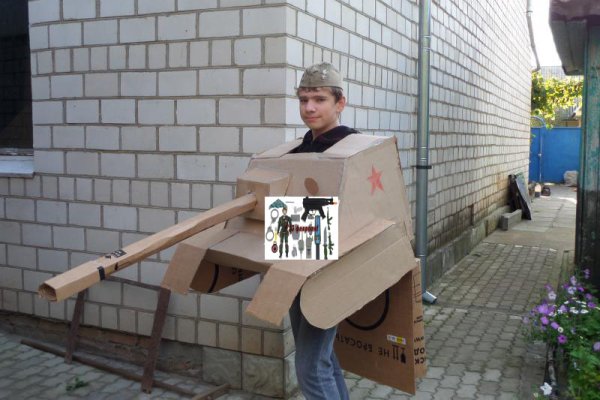 Танк из коробки большой